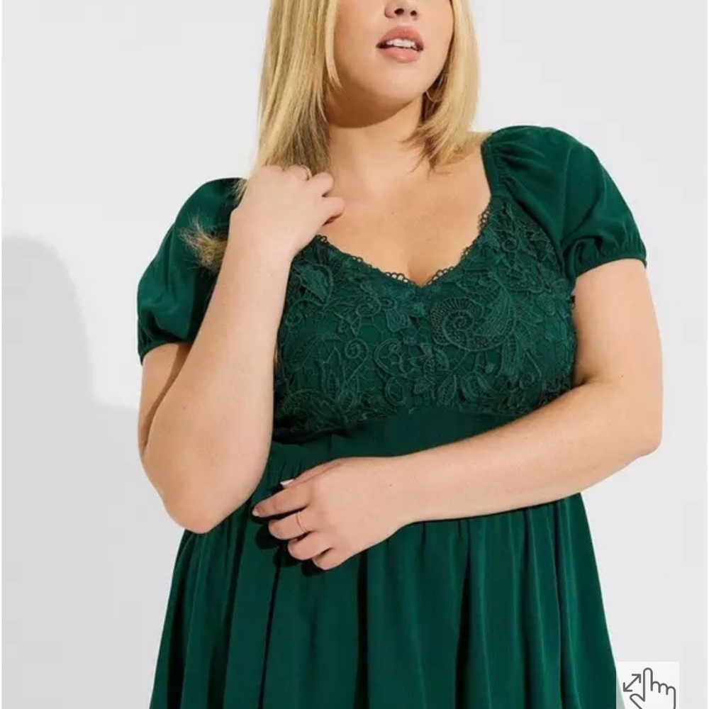 Torrid Size 0 Gauze Emerald green  Short Sleeve Baby Doll Blouse